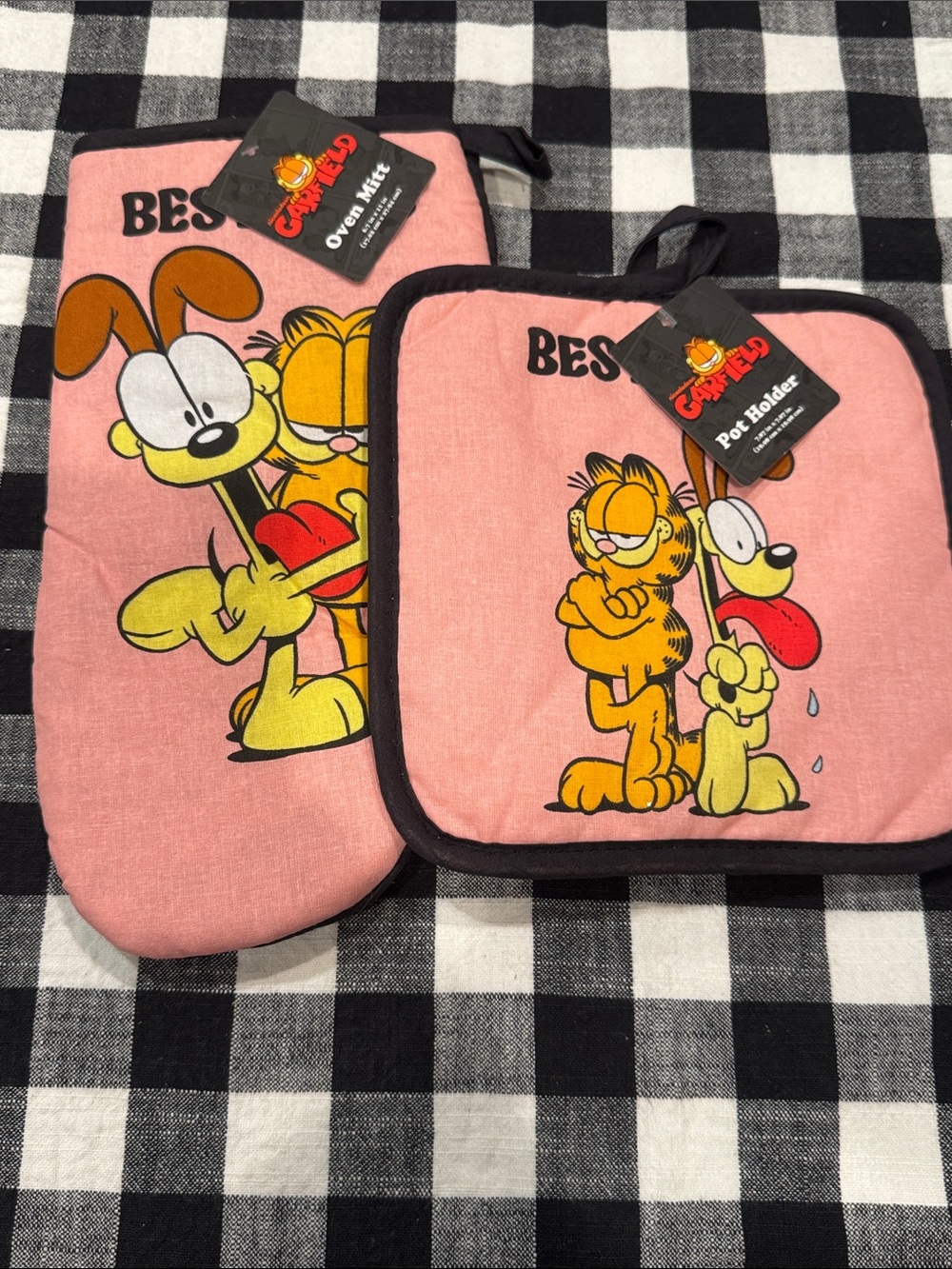 Nickelodeon Pink Garfield & Odie Oven Mitt and Pot Holder Set